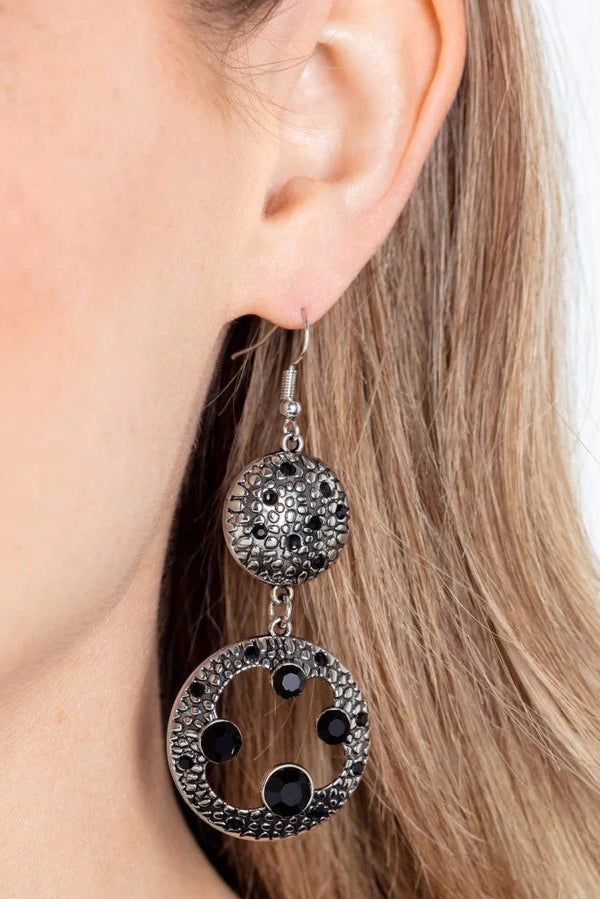 Paparazzi Earrings - Eastern Entrada - Black