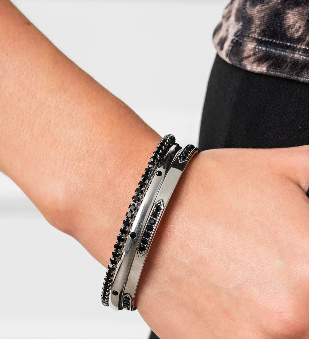 Paparazzi Fashion Fix Bracelets - Vicious Value - Magnificent Musings - Nov 24 - Black