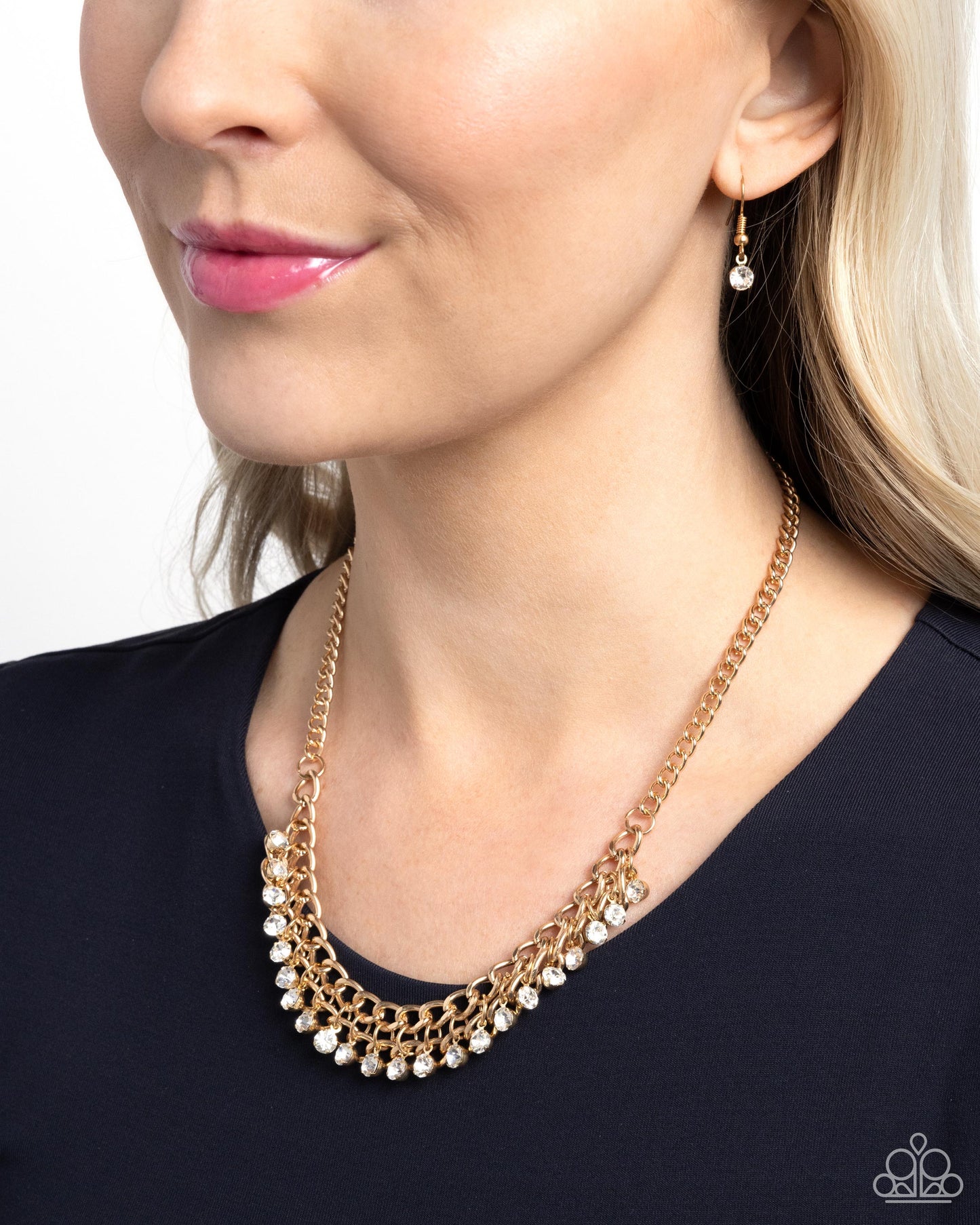 Paparazzi Necklaces - Glow and Grind - Gold