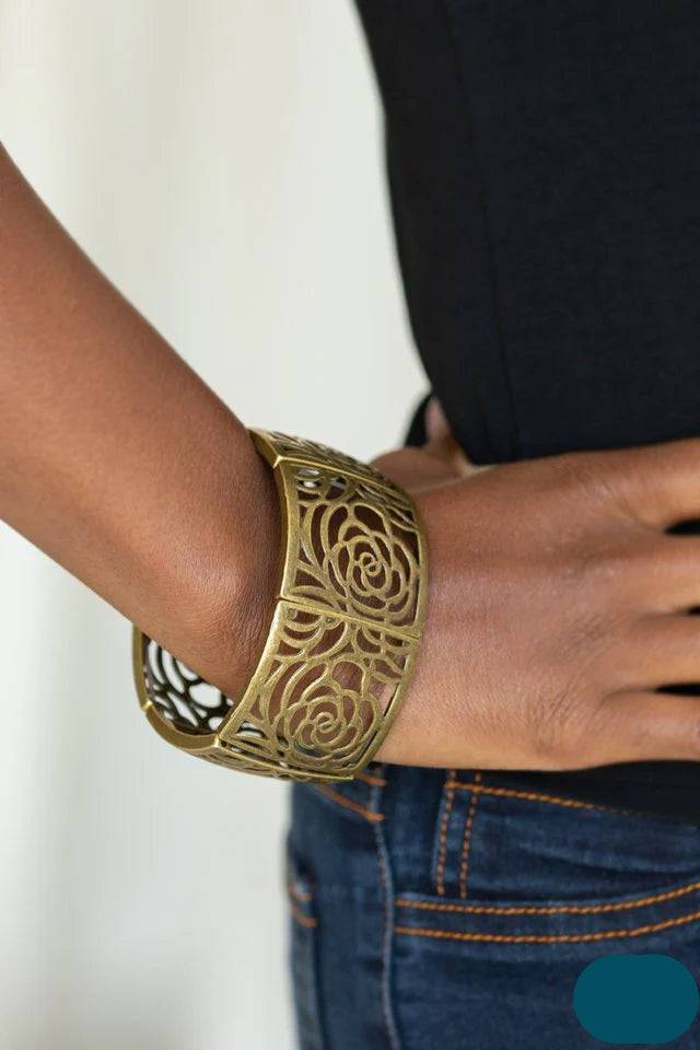 Paparazzi Bracelets - Victorian Variety - Brass
