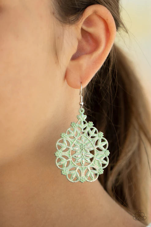 Paparazzi Earrings - Floral Affair - Green