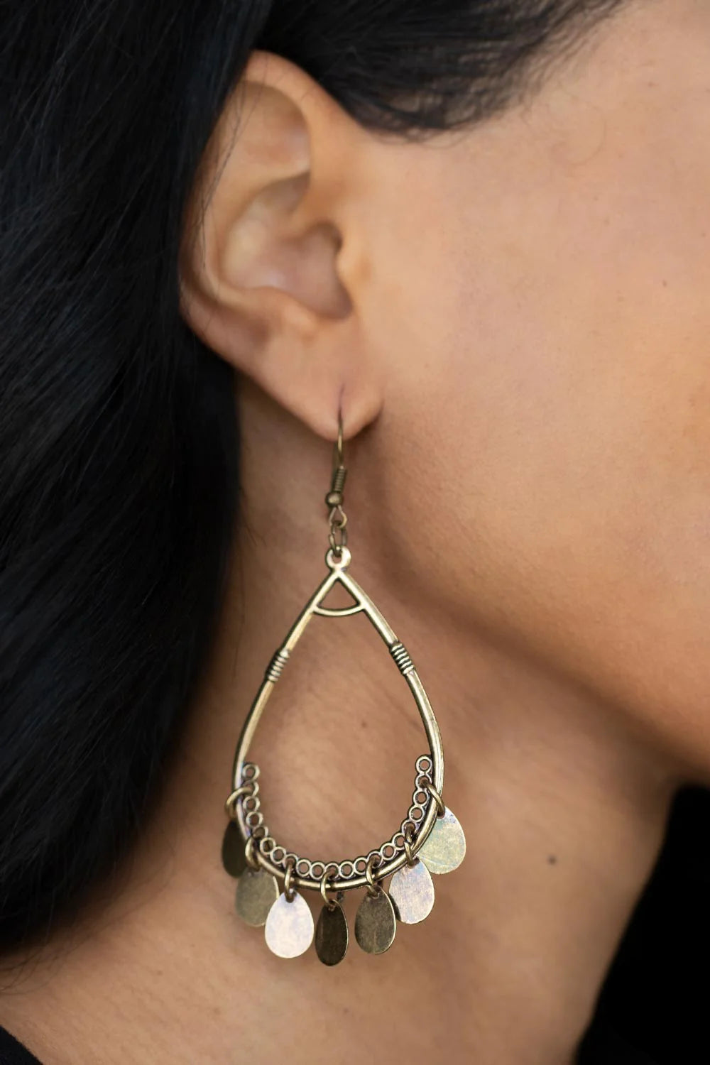 Paparazzi Earrings - Meet Your Music Maker - Brass