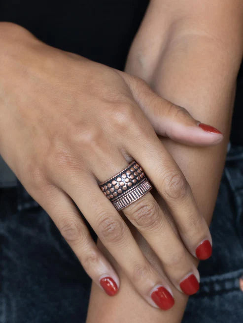 Paparazzi Rings - Tenacious Texture - Copper