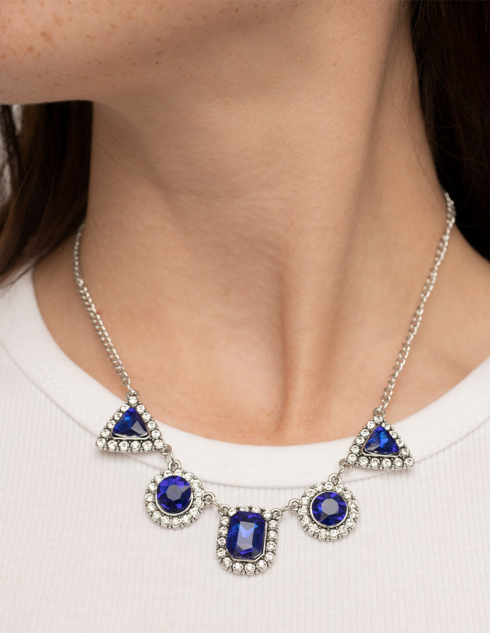 Paparazzi Necklaces - Posh Party Avenue - Blue