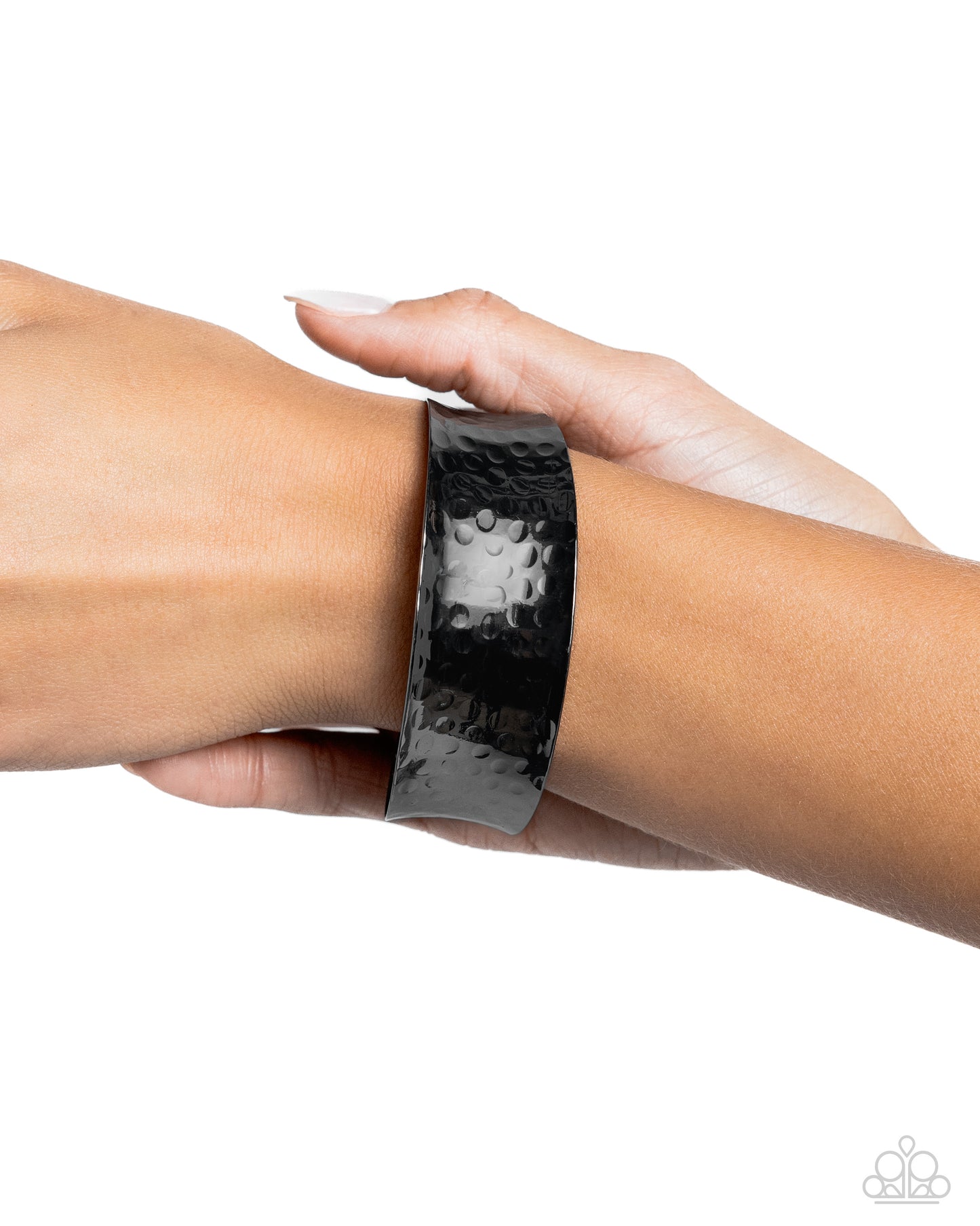 Paparazzi Bracelets - Urban Ore - Black