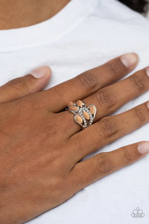 Paparazzi Rings - Car's Eye Cadence - Orange