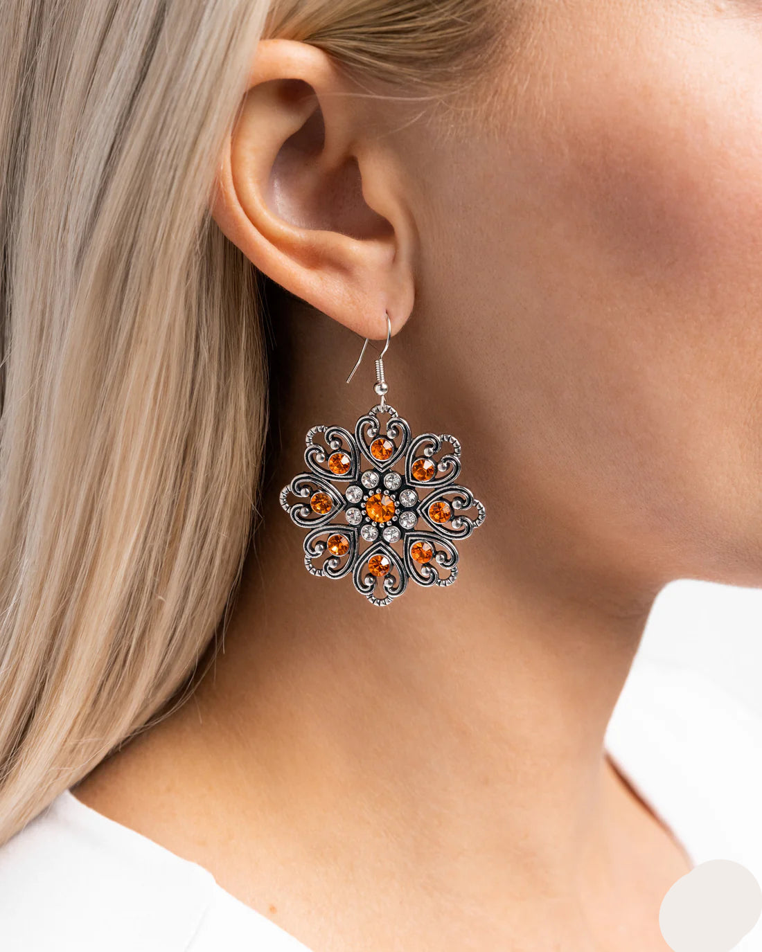 Paparazzi Earrings - Garden of Love - Orange
