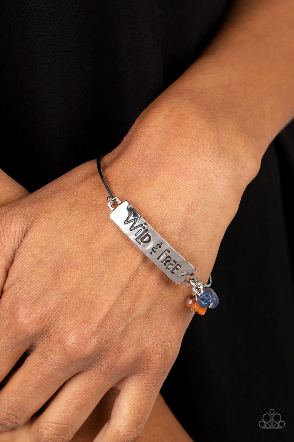 Paparazzi Bracelets - Fearless Fashionista - Blue