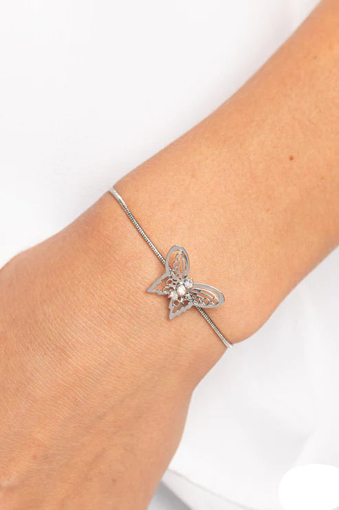 Paparazzi Bracelets - Wings of Wonder - Multi