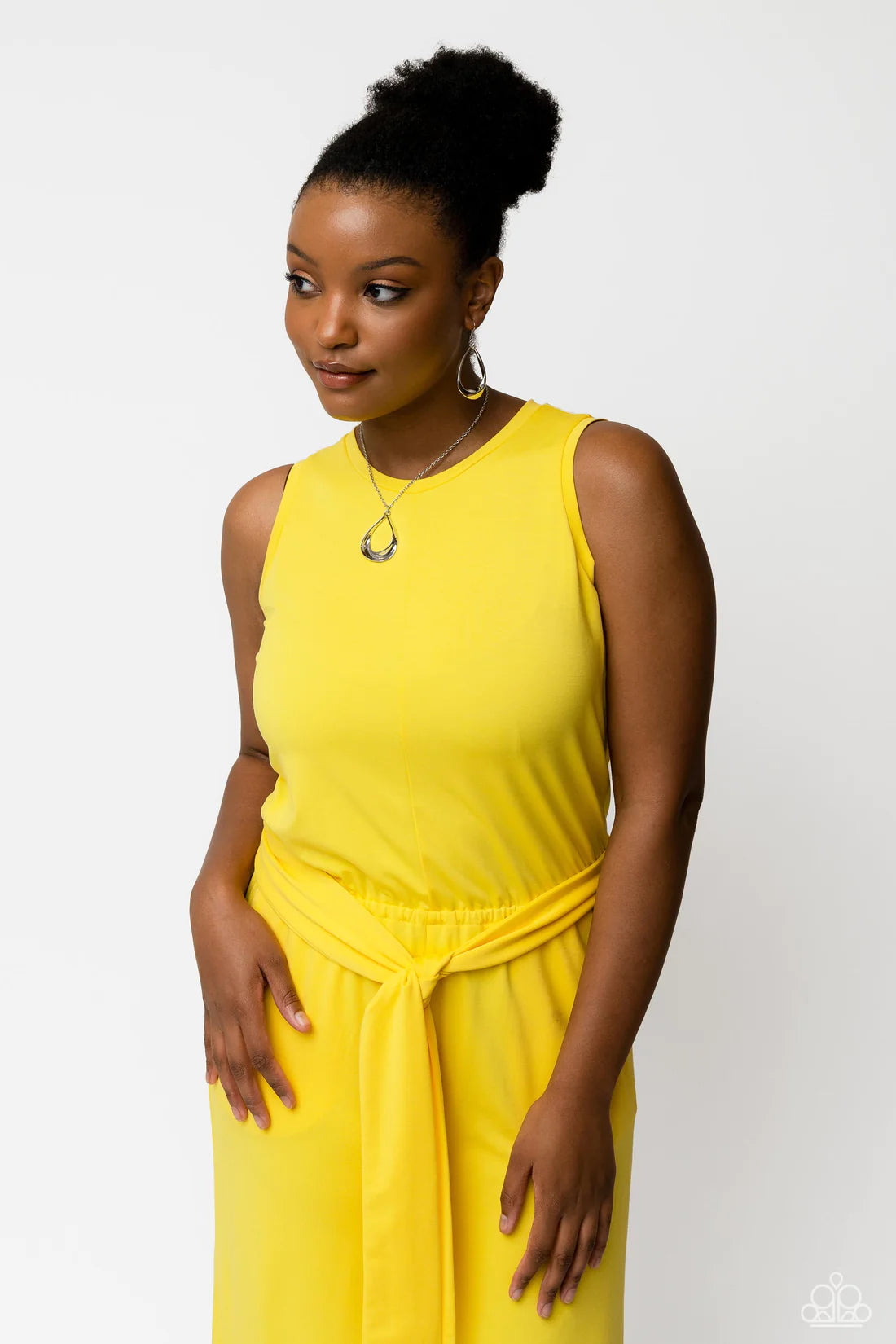 Paparazzi Necklaces - Subtle Season - Silver