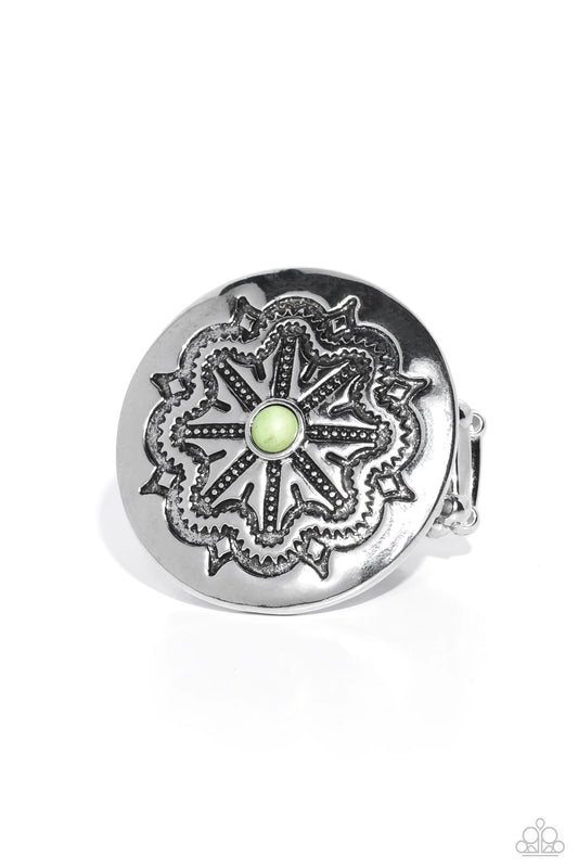 Paparazzi Rings - Carved Coachella - Green