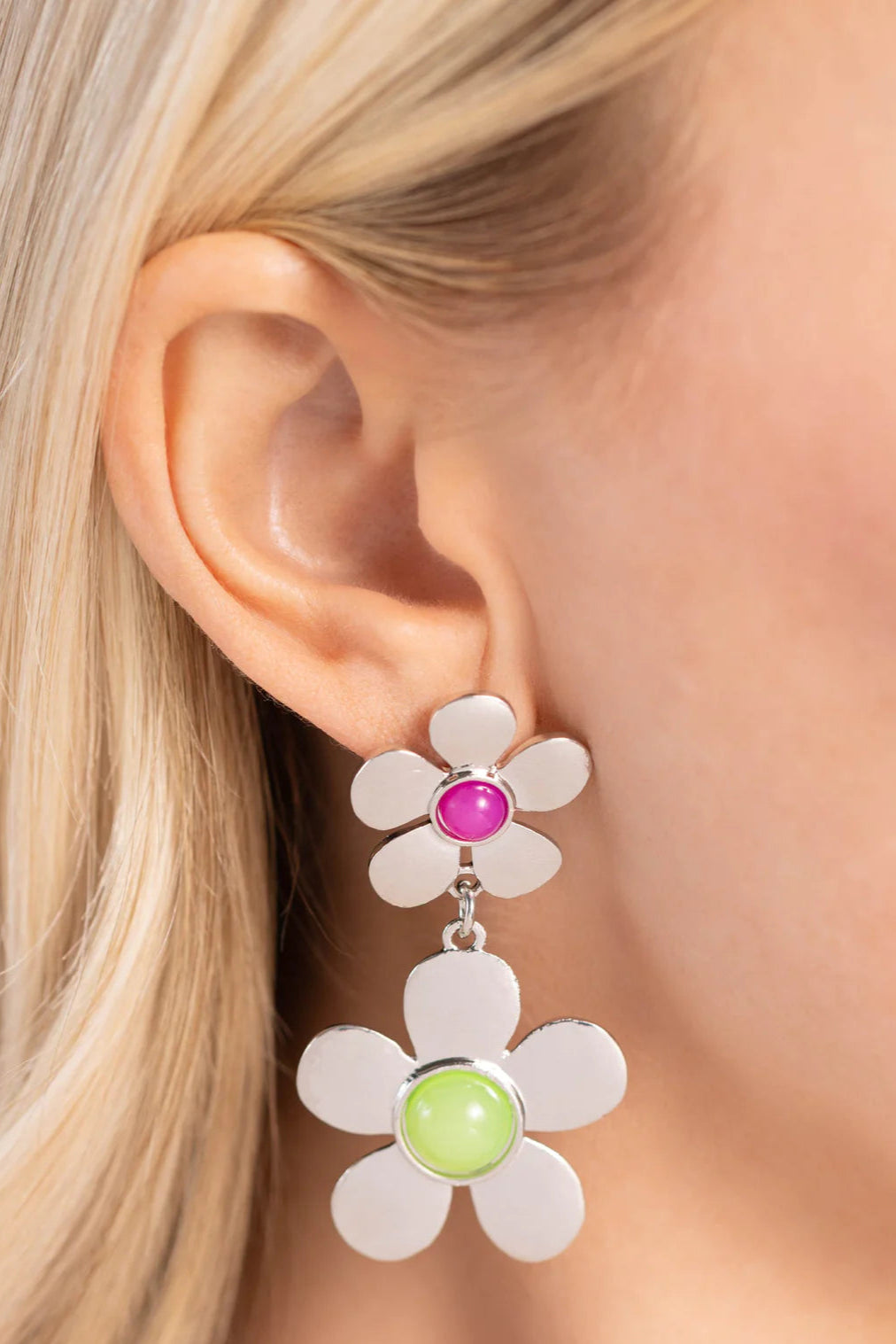 Paparazzi Earrings - Fashionable Florals - Green