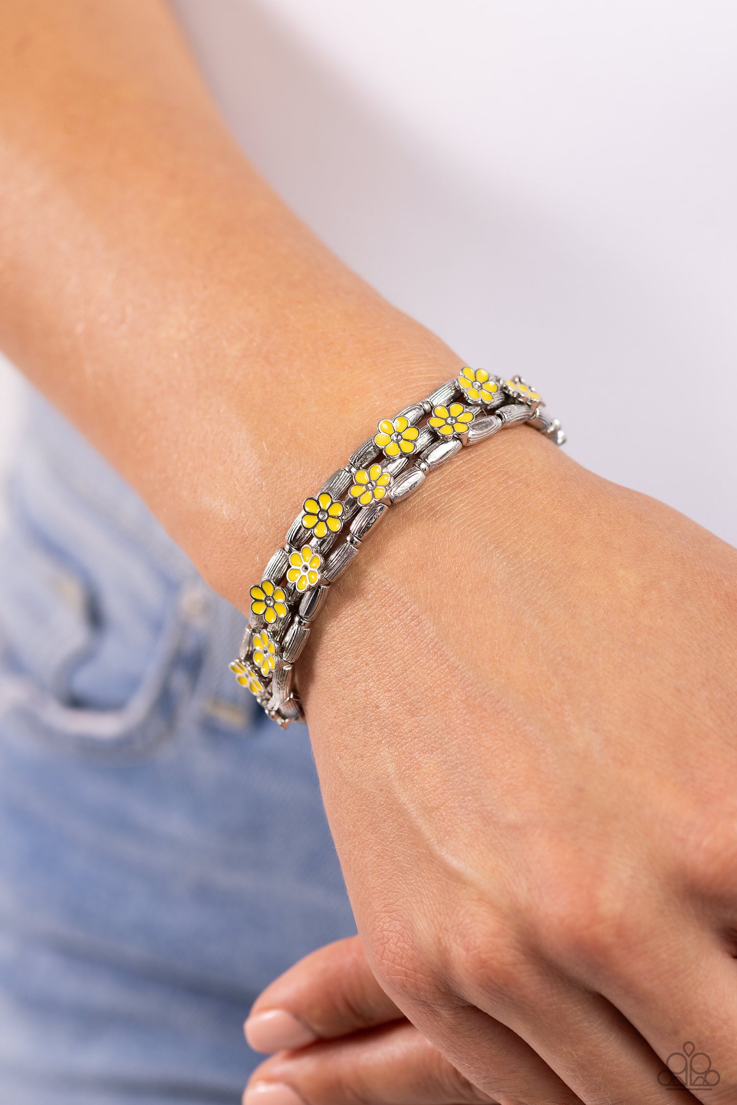 Paparazzi Bracelets - Scattered Springtime - Yellow