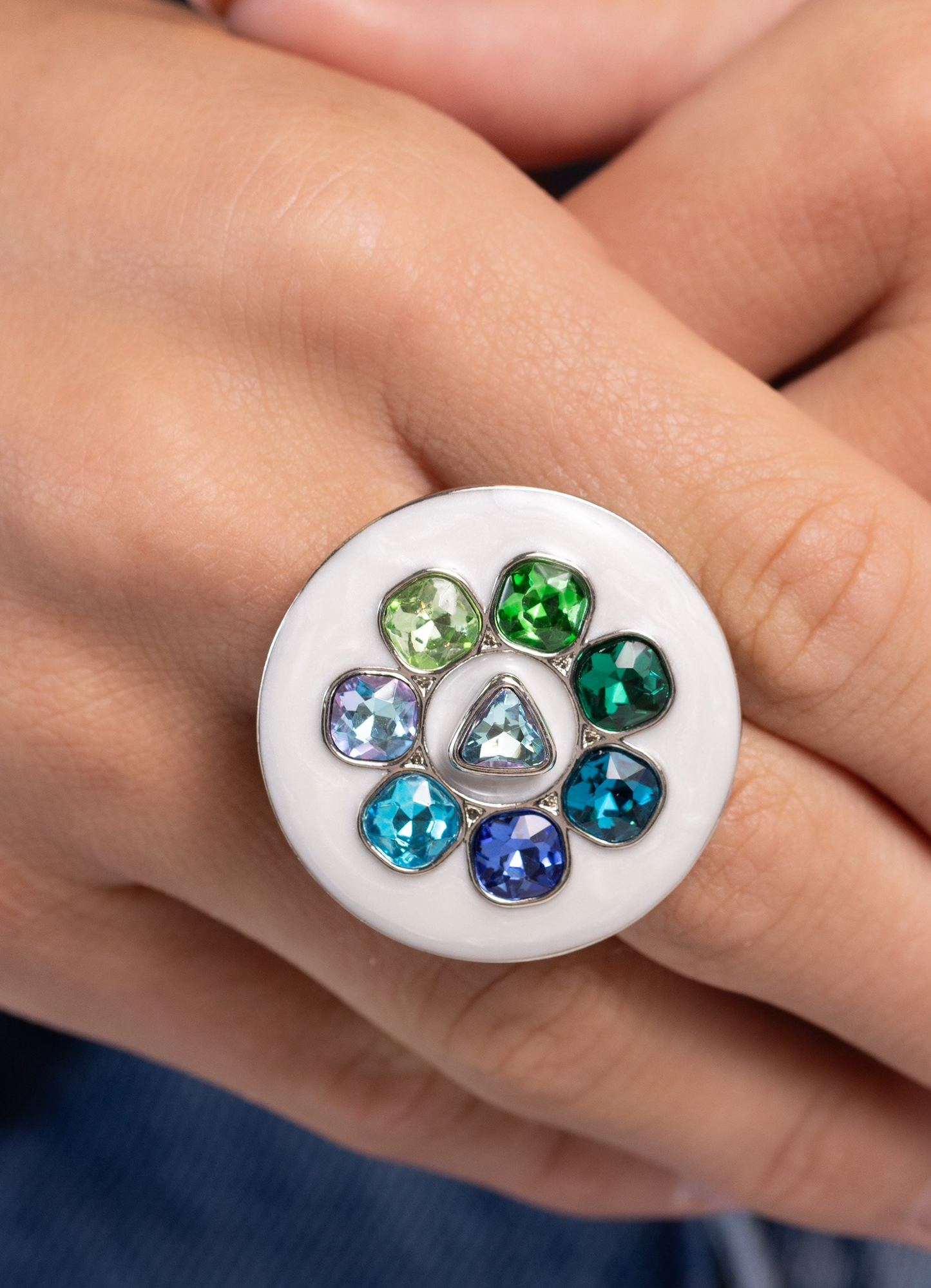 Paparazzi Rings - Captivating Centerpiece - Blue