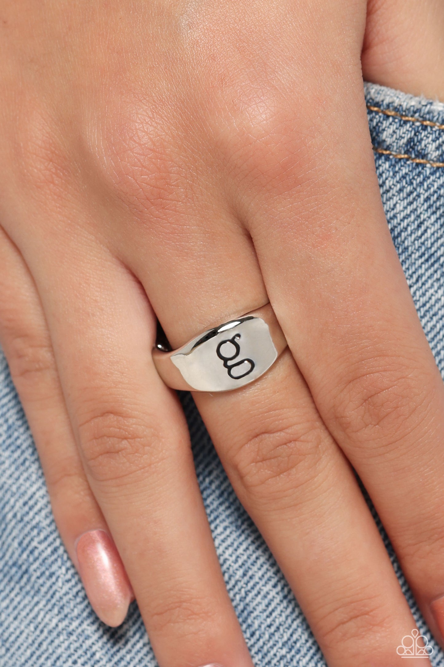 Paparazzi Rings - Monogram Memento - Silver - G