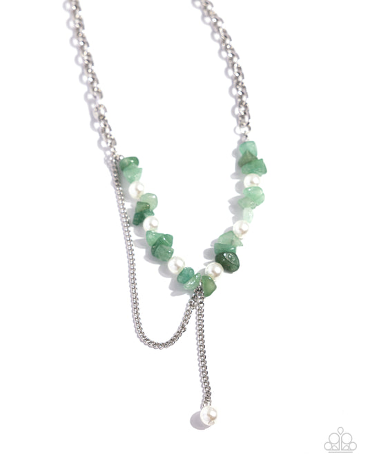 Paparazzi Necklaces - Nostalgically Noble - Green