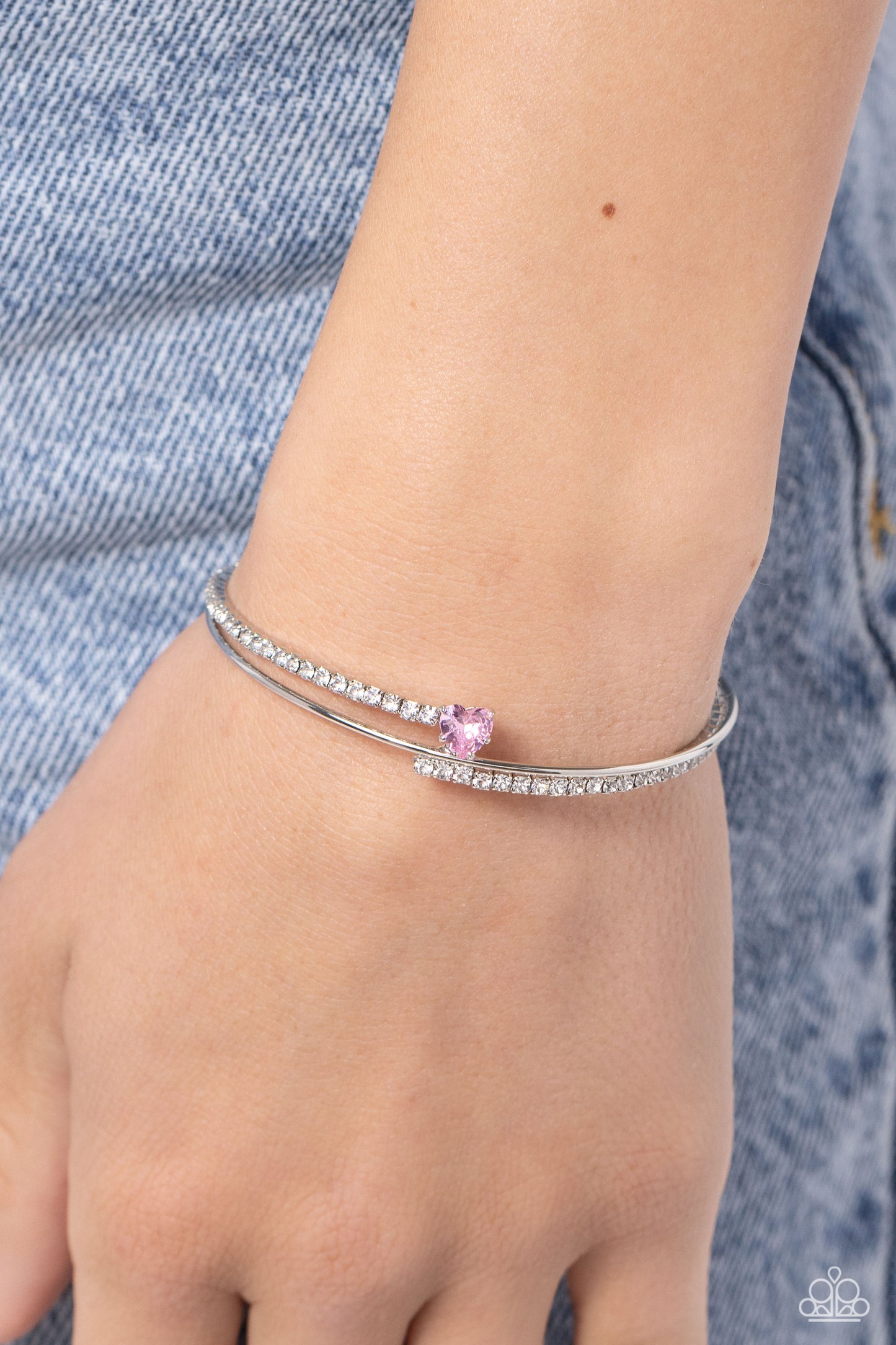 Paparazzi Bracelets - Sensational Sweetheart - Pink