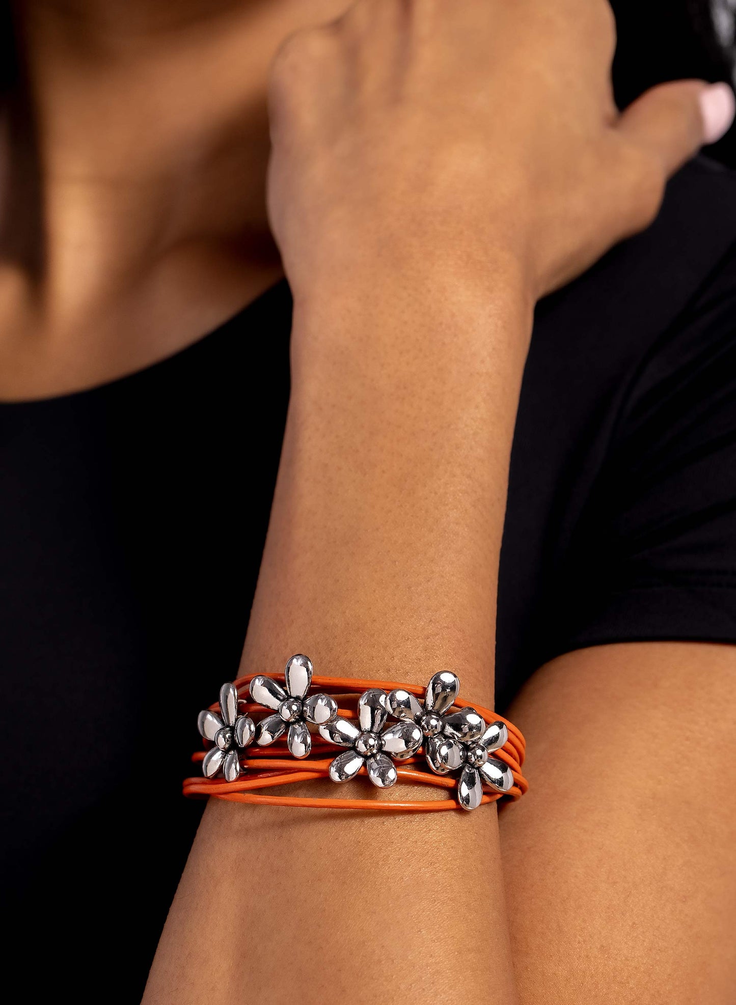 Paparazzi Bracelets - Here Comes the Bloom - Orange