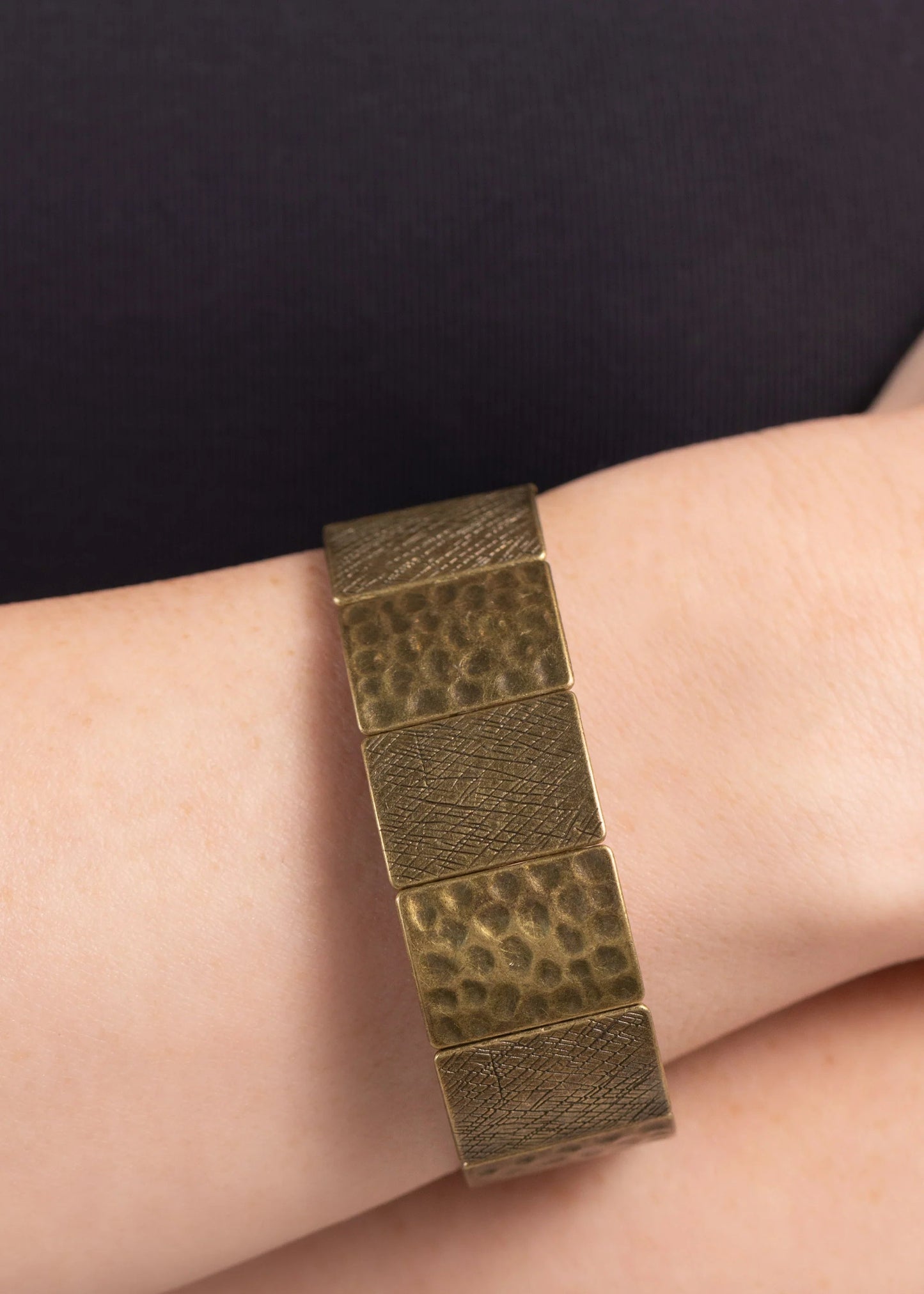 Paparazzi Bracelets - Textured Traveler - Brass