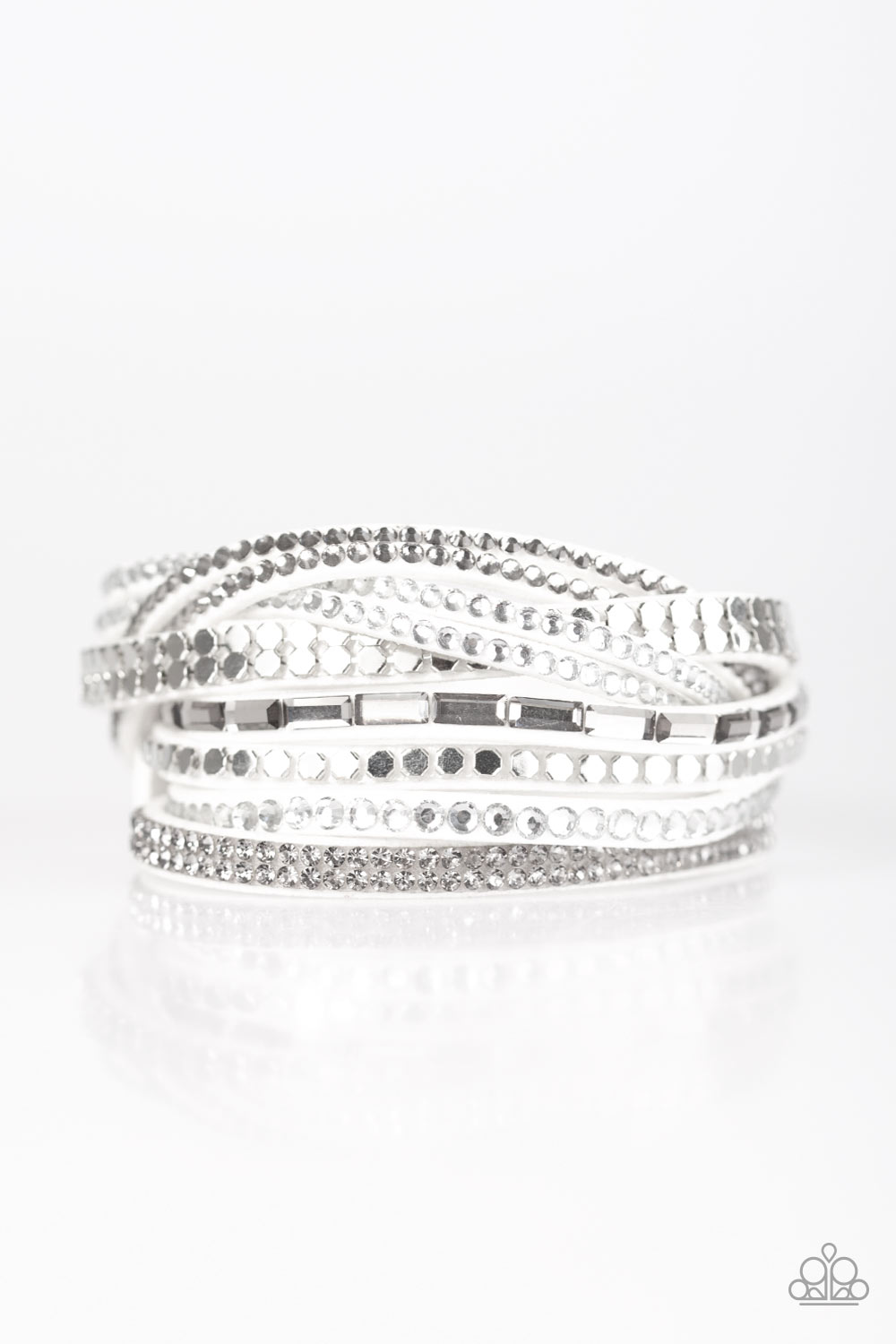 Paparazzi Urban Collection bracelet - I Came To Slay - White