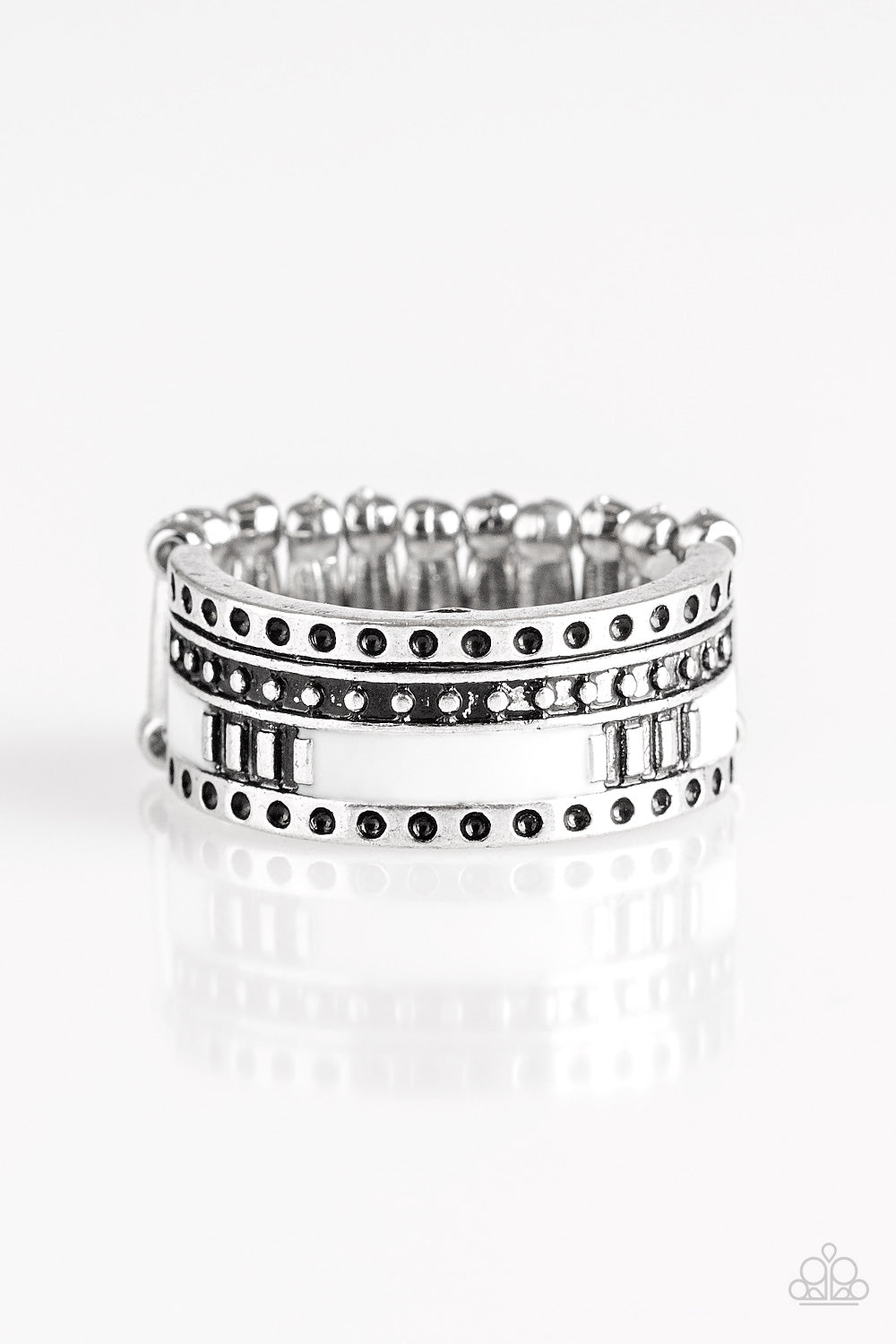 Paparazzi ring - Super Summer - White