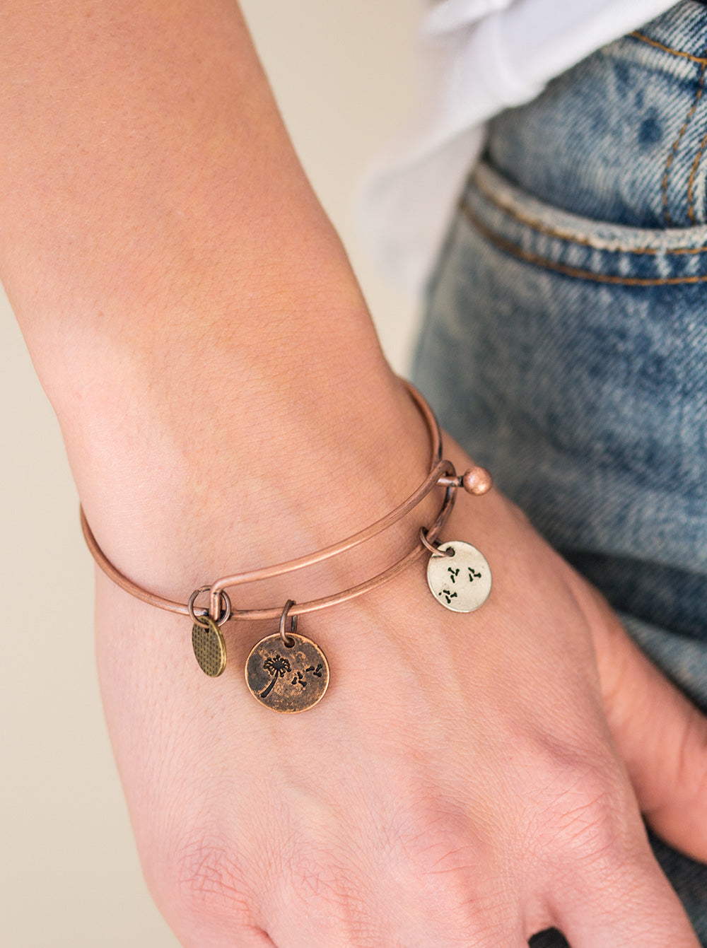 Paparazzi Bracelets - Dreamy Dandelions - Multi