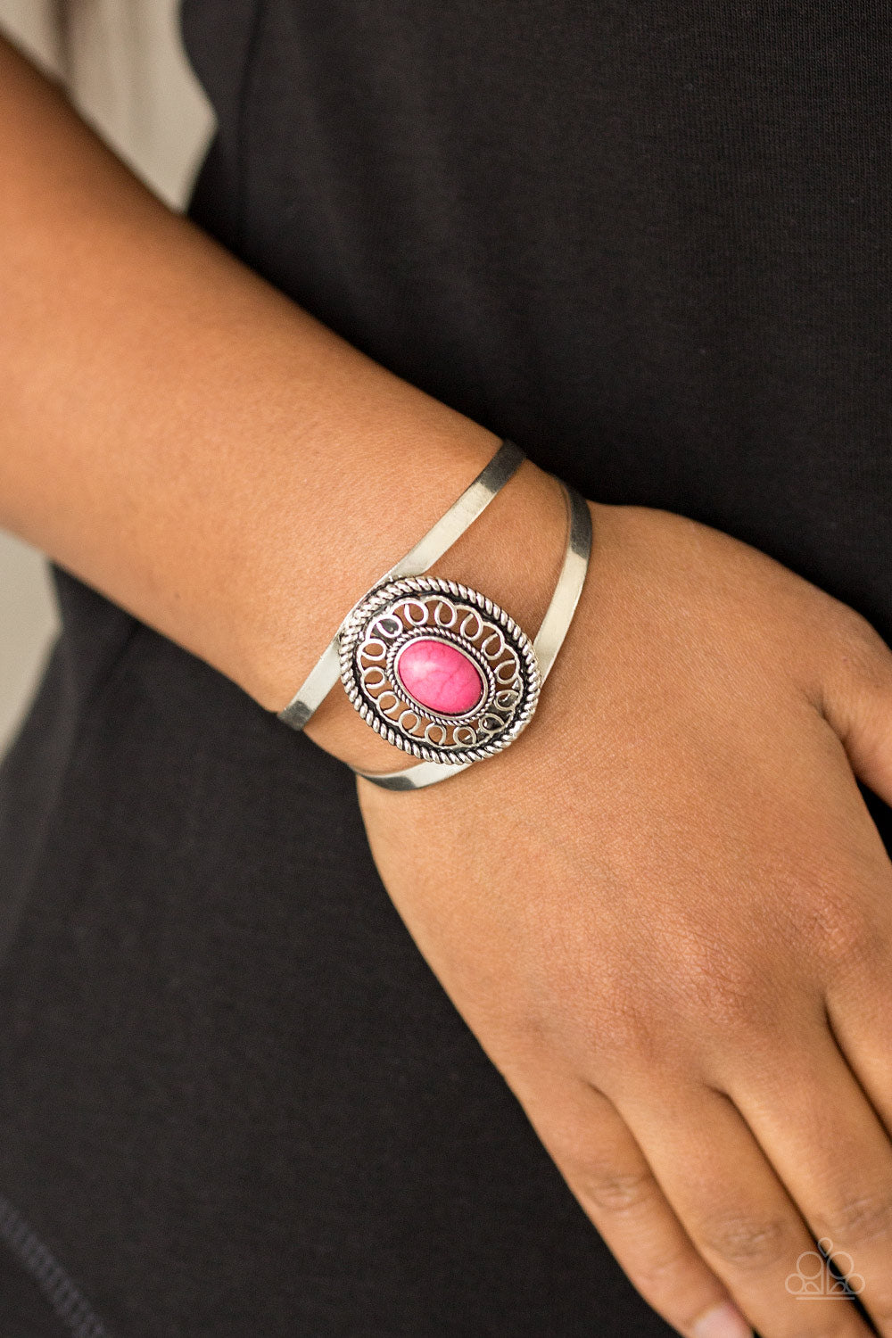 Paparazzi Bracelets - Deep In The Tumbleweeds - Pink