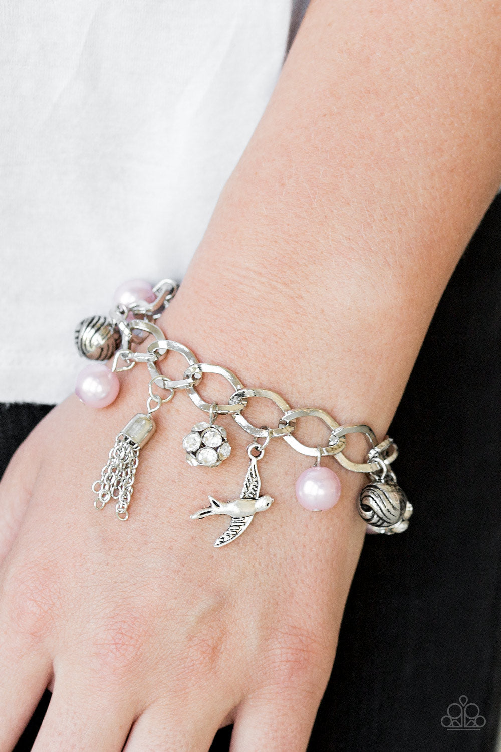 Paparazzi Bracelets - Lady Love Dove - Pink