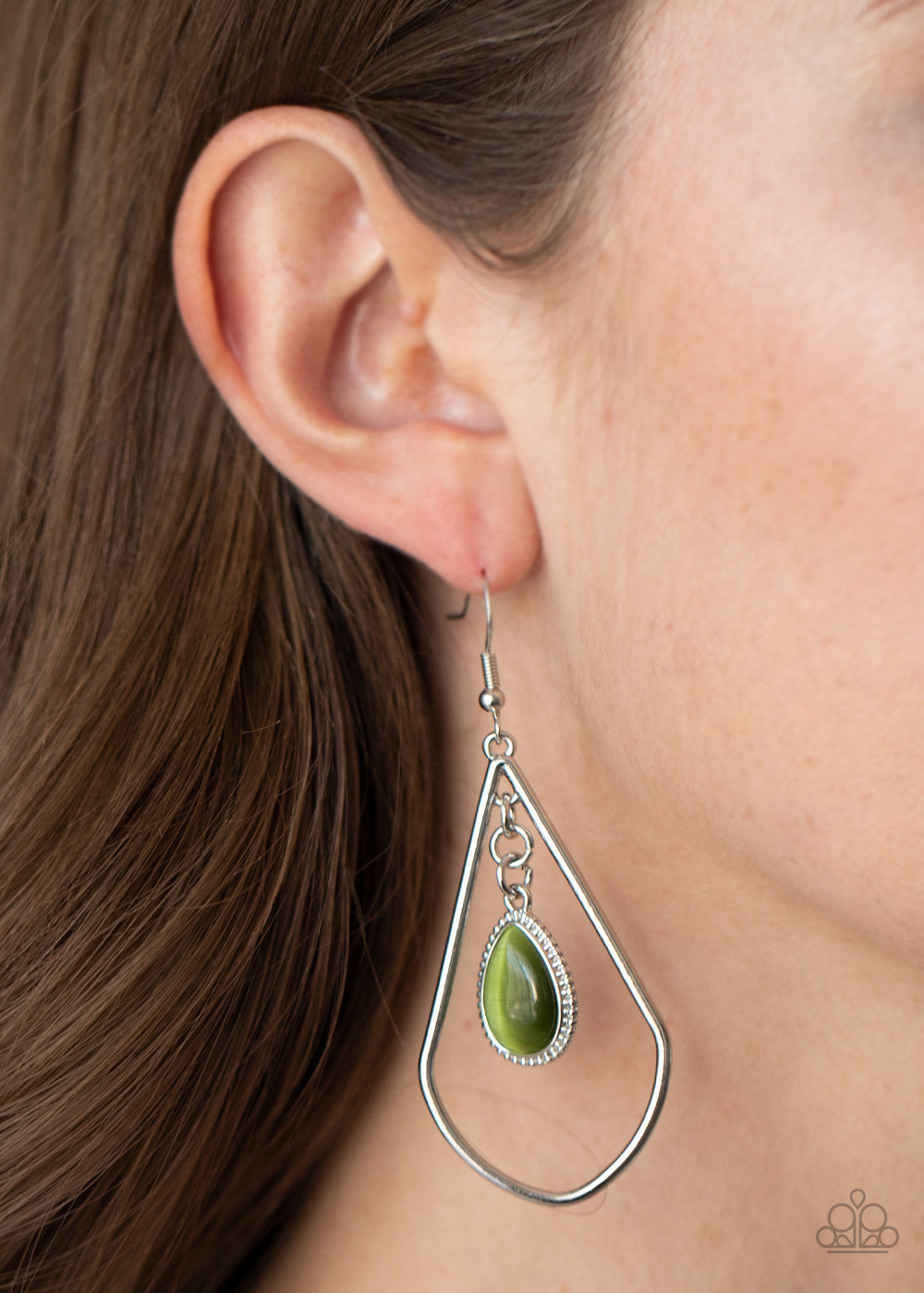 Paparazzi Earrings - Ethereal Elegance - Green