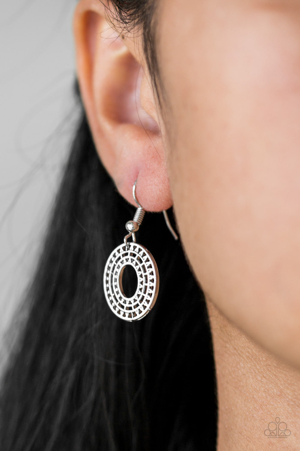 Paparazzi Necklaces - Basically Baltic - Silver