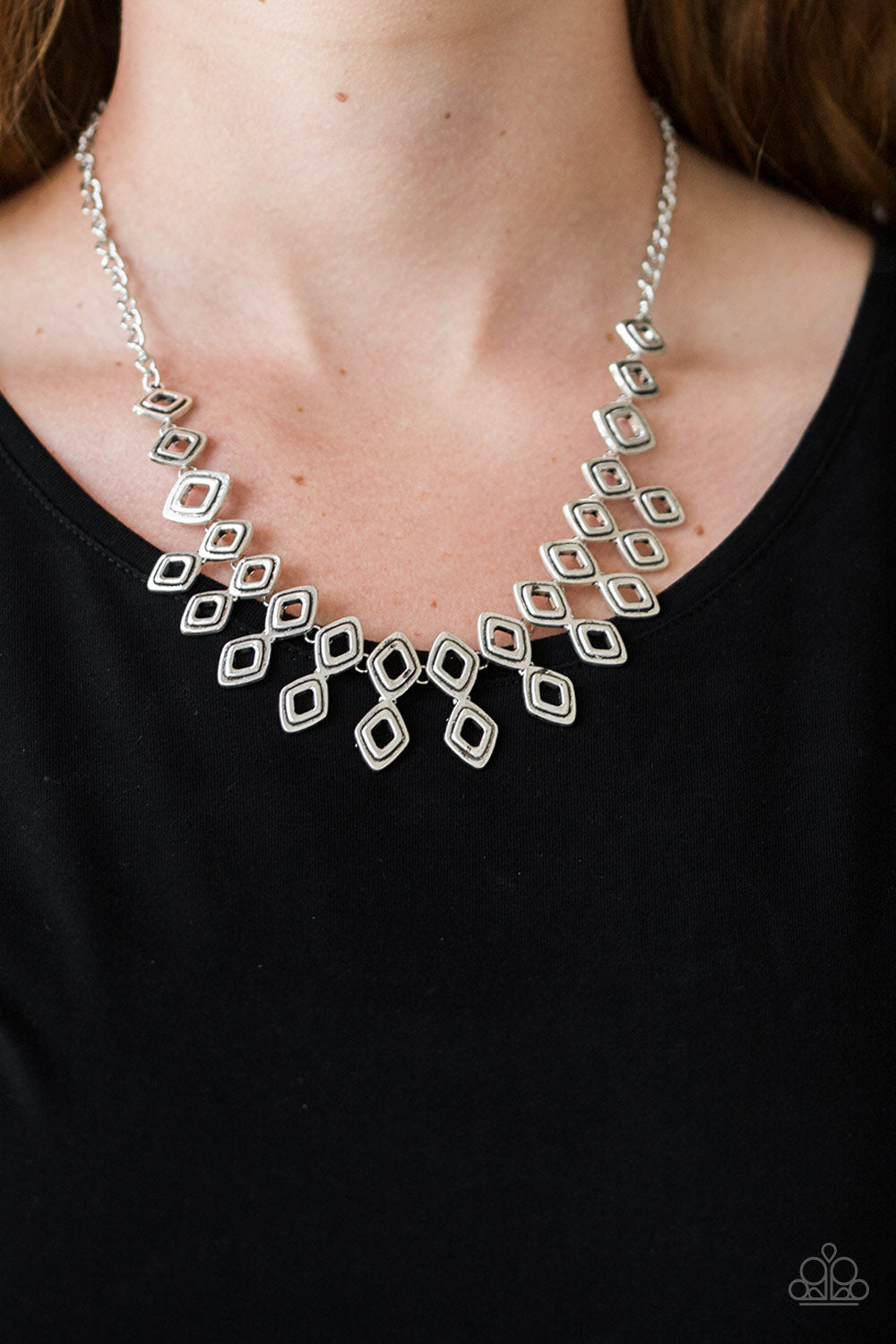 Paparazzi Necklaces - Geocentric - Silver