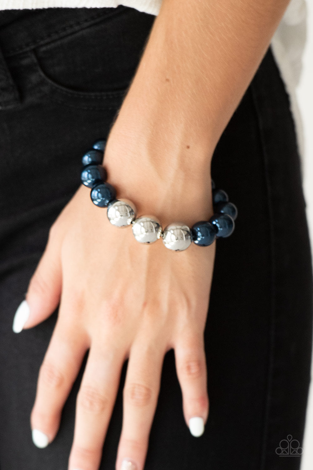Paparazzi Bracelets - All Dressed Uptown - Blue