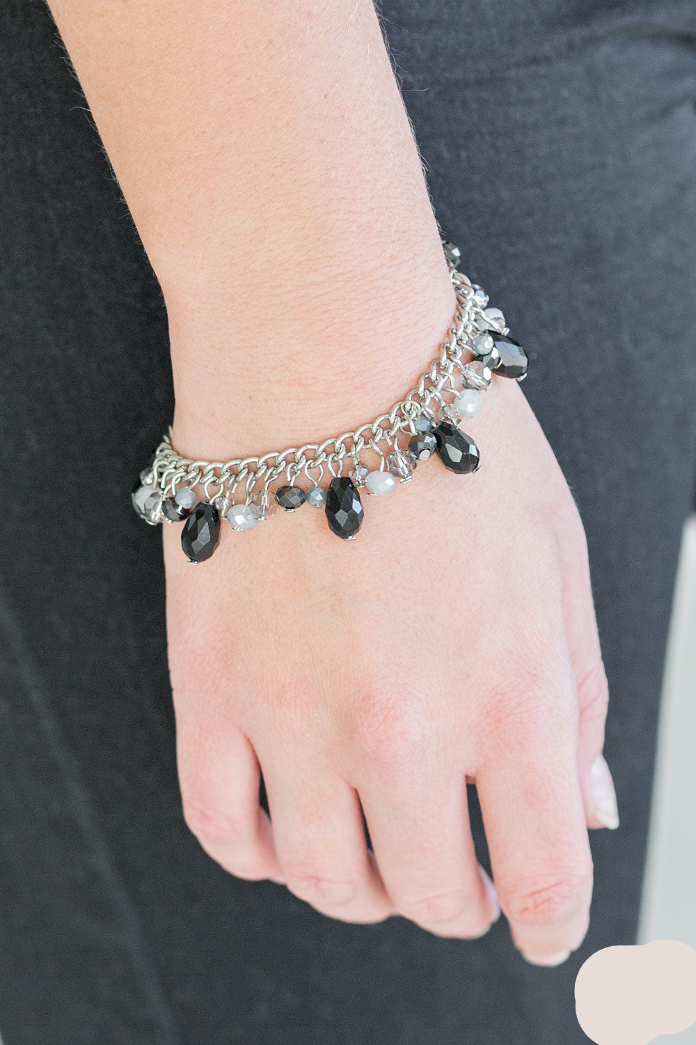 Paparazzi Necklaces - Catwalk Crawl - Multi