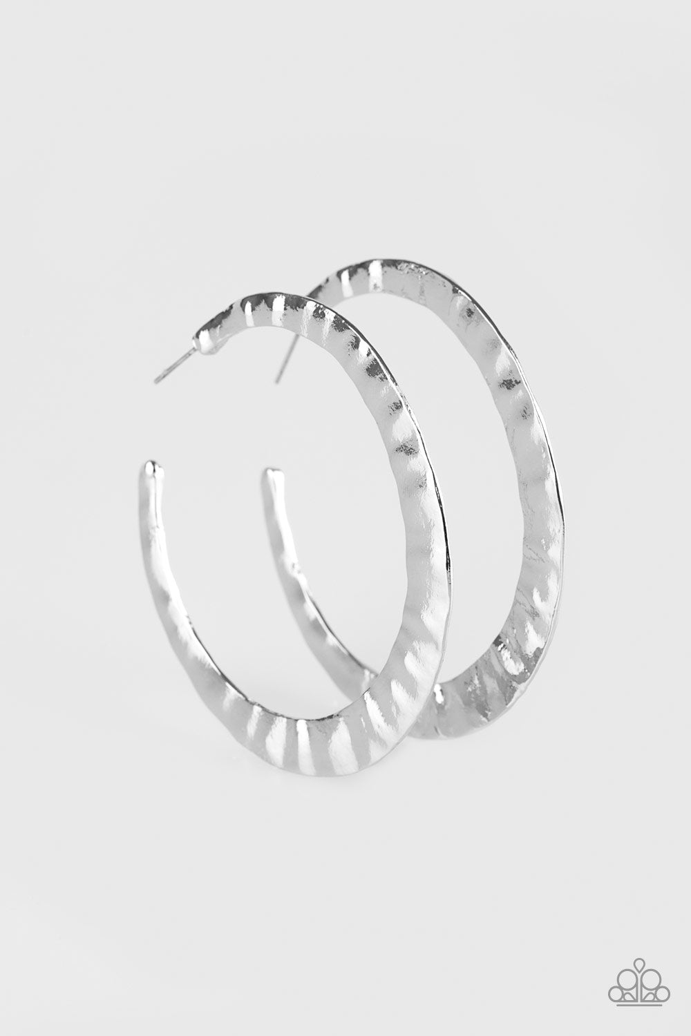 Paparazzi earring - Slayers Gonna Slay - Silver