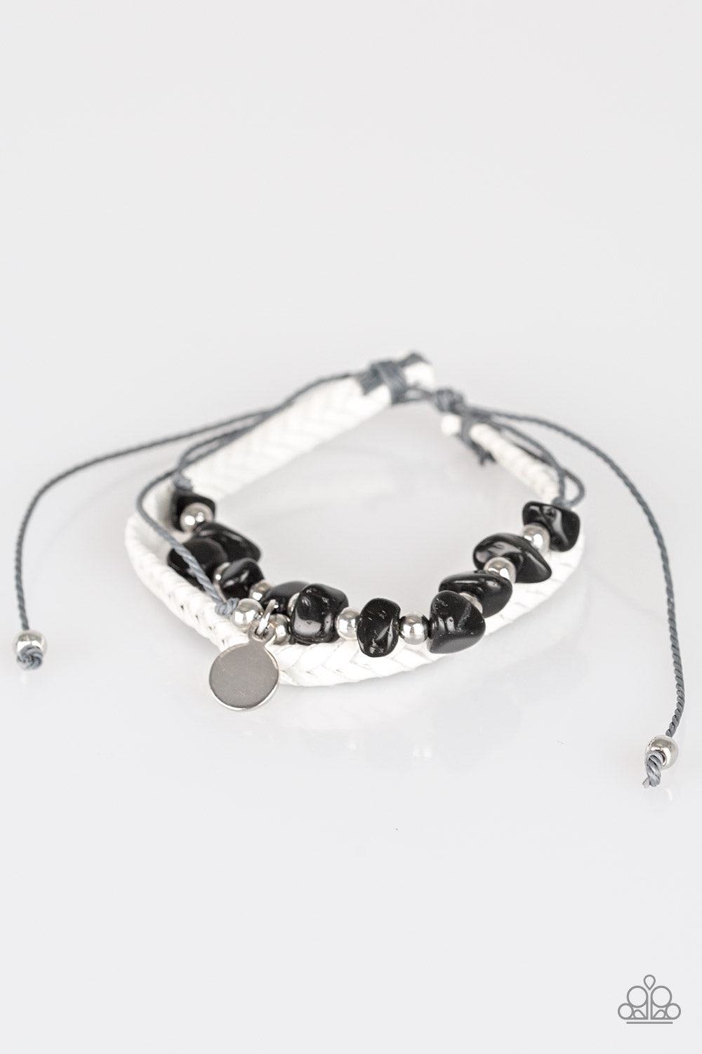 Paparazzi Urban bracelet - A PEACE Of Work - Black