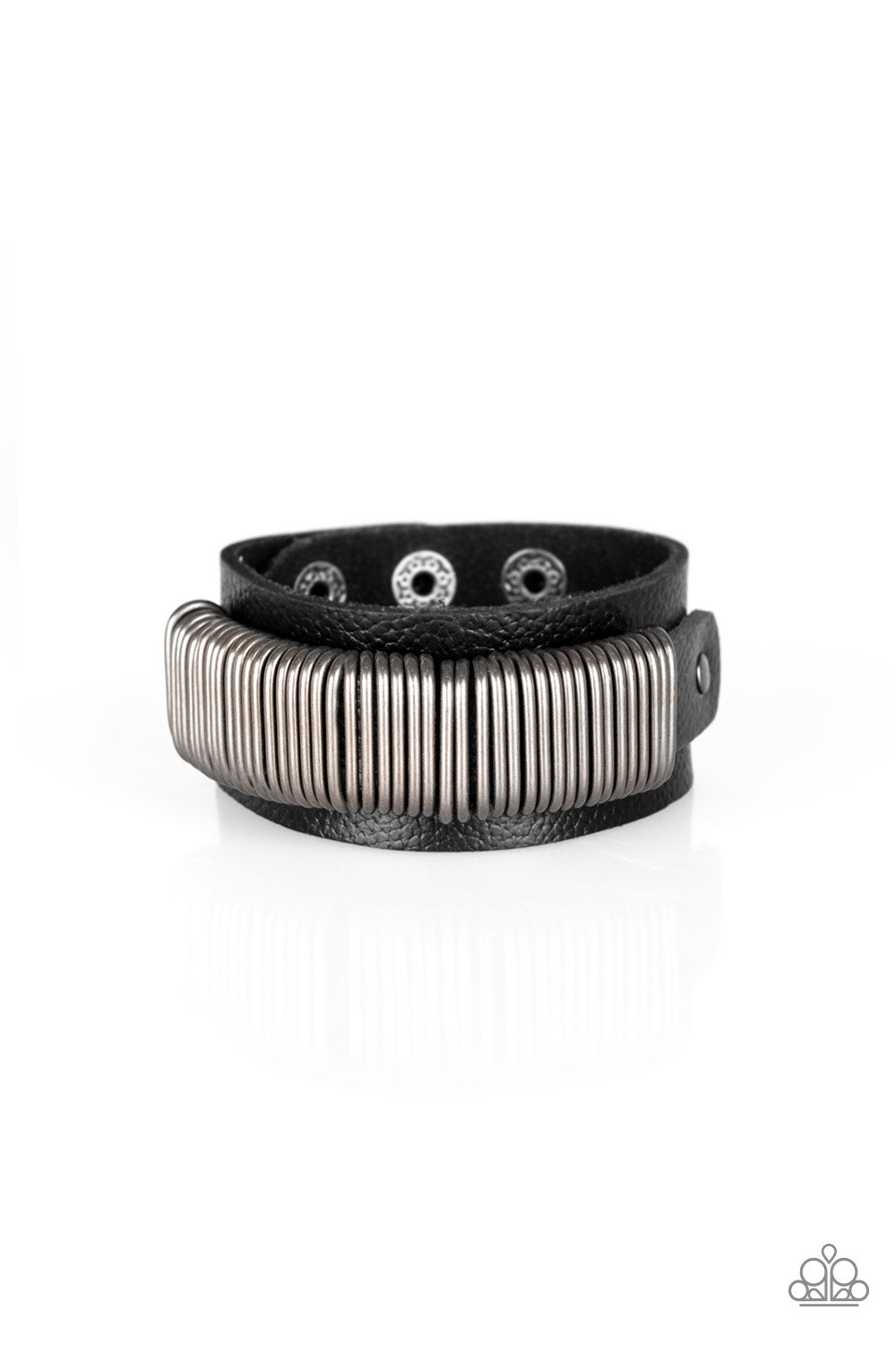 Paparazzi Urban Collection wrap bracelet - Boondock Bandit - Black