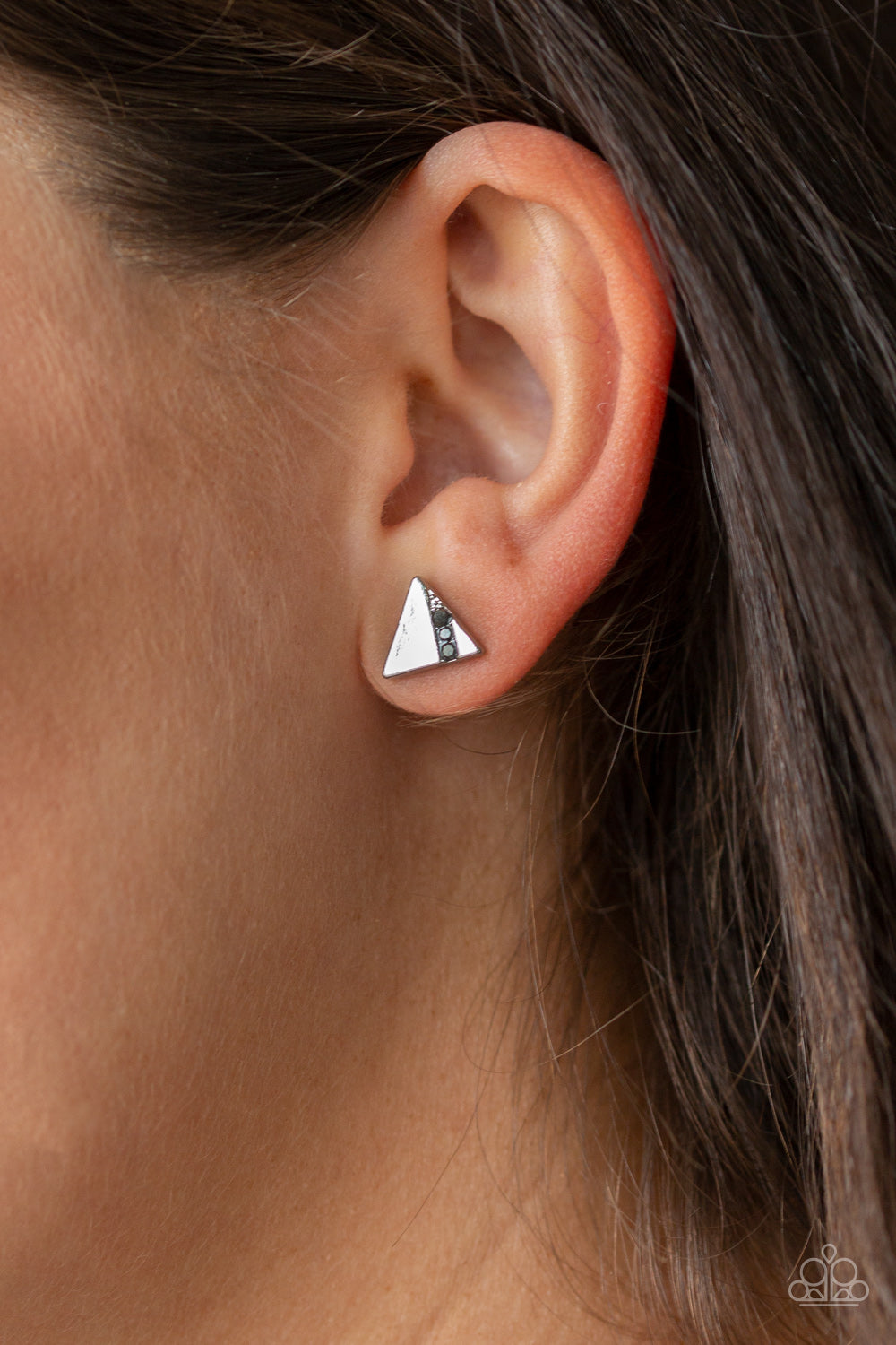 Paparazzi earrings - Pyramid Paradise - Silver