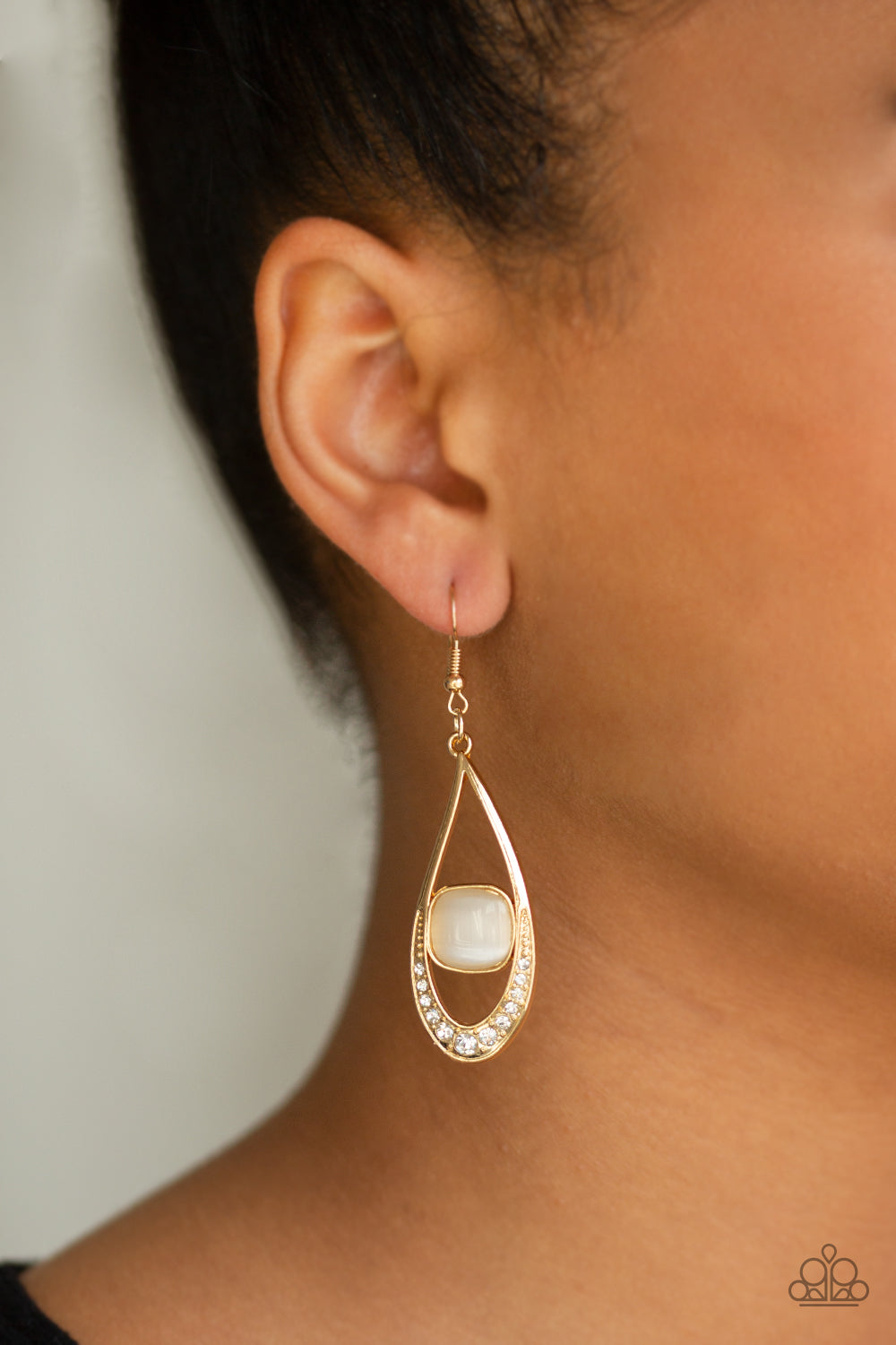 Paparazzi Earrings - The Greatest Glow on Earth - Gold