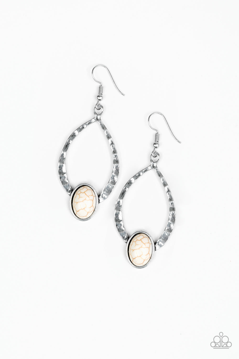 Paparazzi earring - Pony Up - White