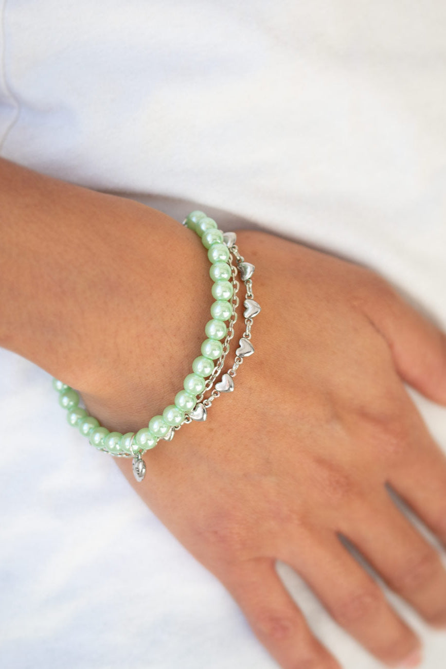 Paparazzi Bracelets - Love Like You Mean It - Green