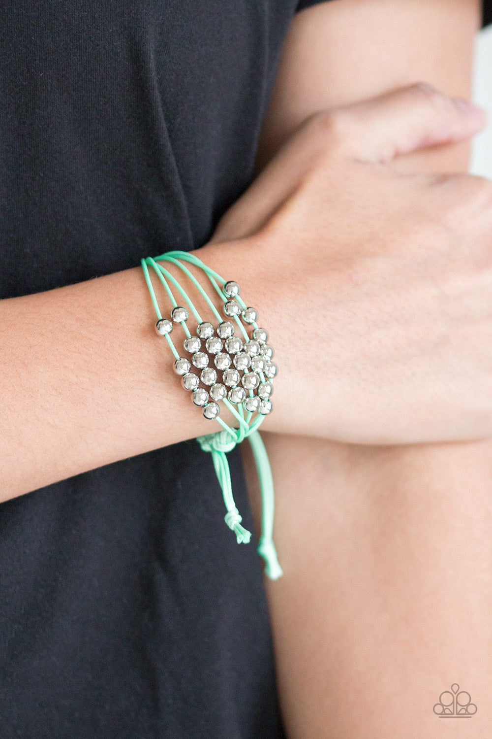Paparazzi Urban Collection - Without Skipping a Bead - Green
