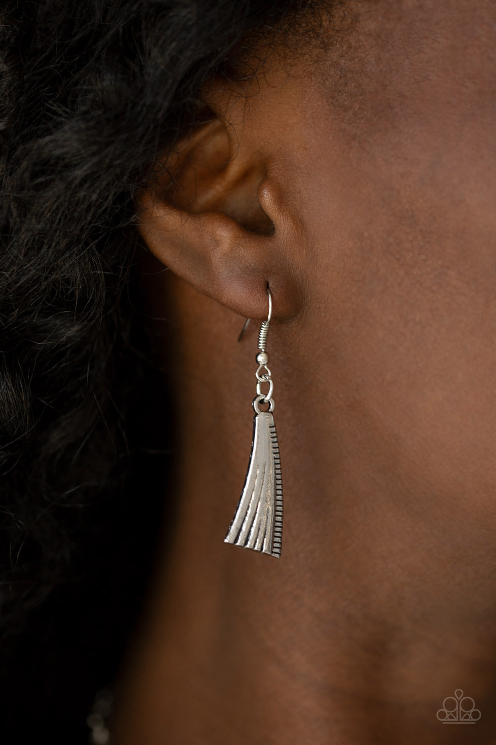 Paparazzi Necklaces - Take All You Can GATHERER - Silver