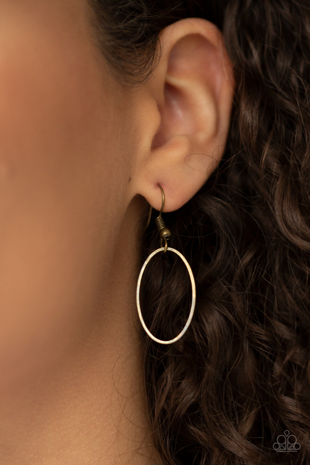 Paparazzi Necklaces - All OVAL Town - Brass