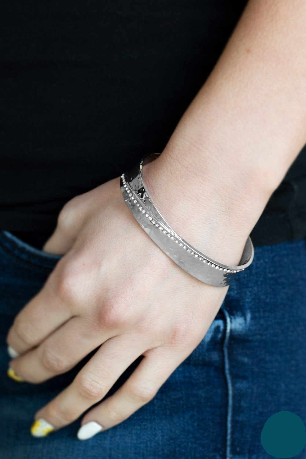 Paparazzi Bracelets - Bring The Bling - White
