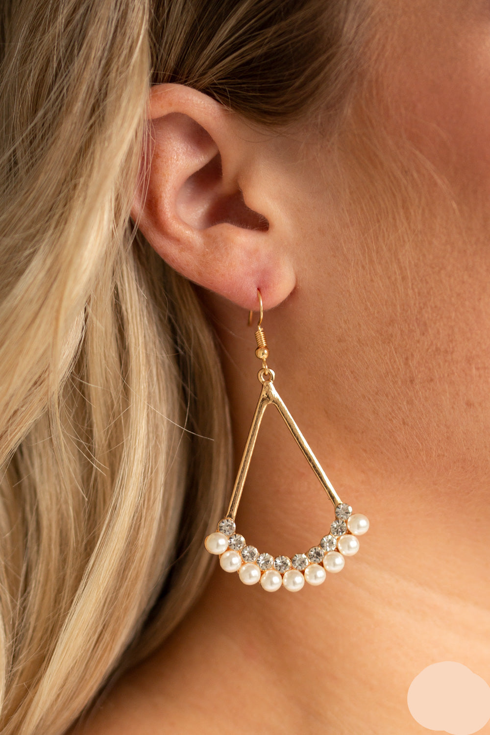 Paparazzi Earrings - Top to Bottom - Gold - E677