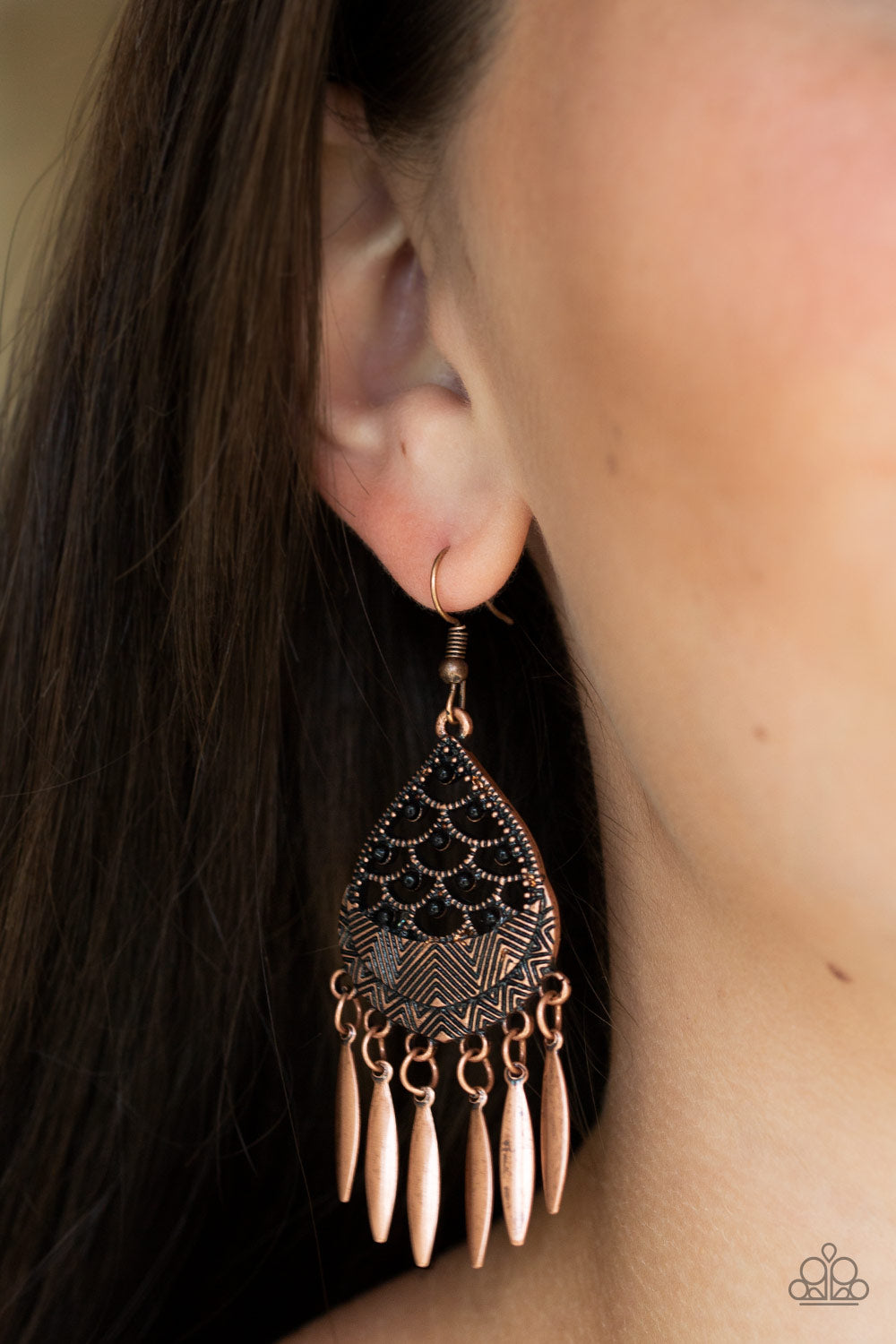 Paparazzi Earrings - Wolf Den - Copper