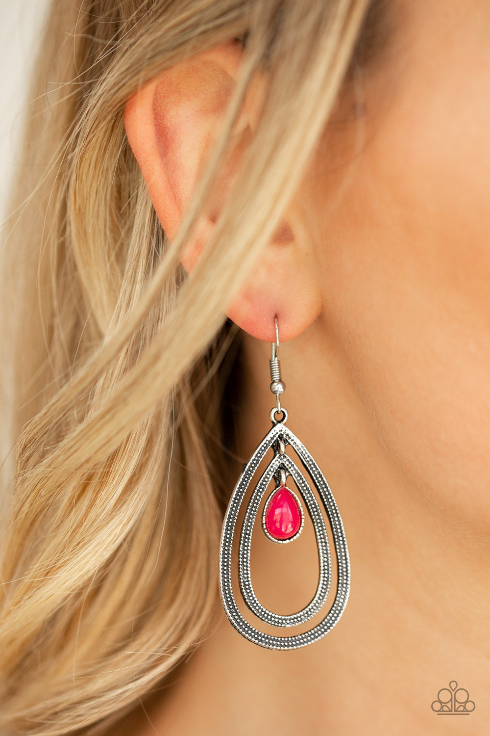 Paparazzi Earrings - Drops of Color - Pink