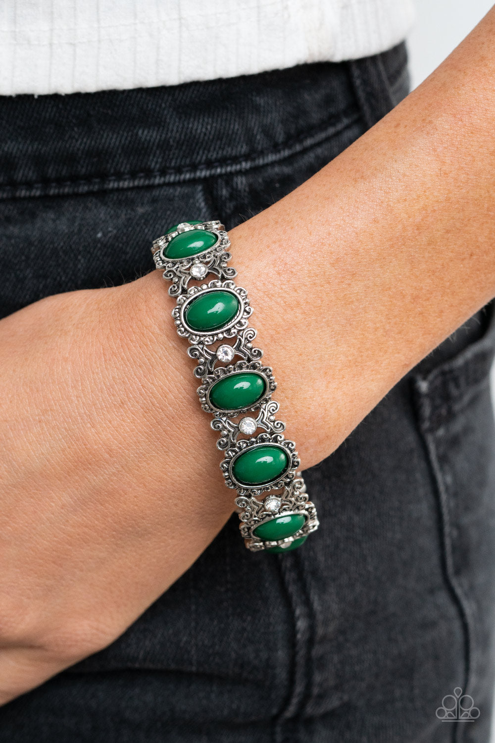 Paparazzi Bracelets - A Piece Of Cake - Green