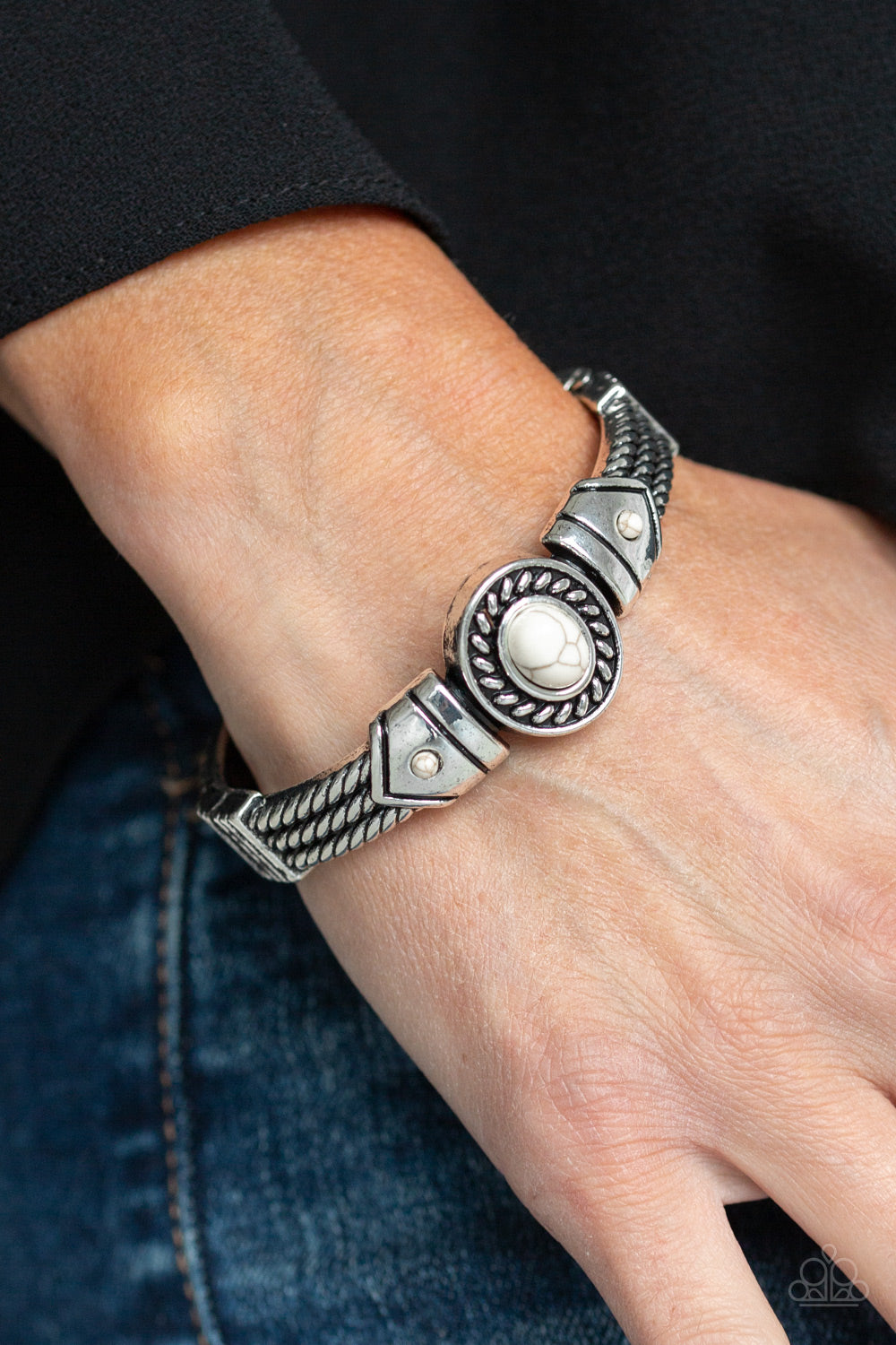 Paparazzi Bracelets - Tribal Soul - White