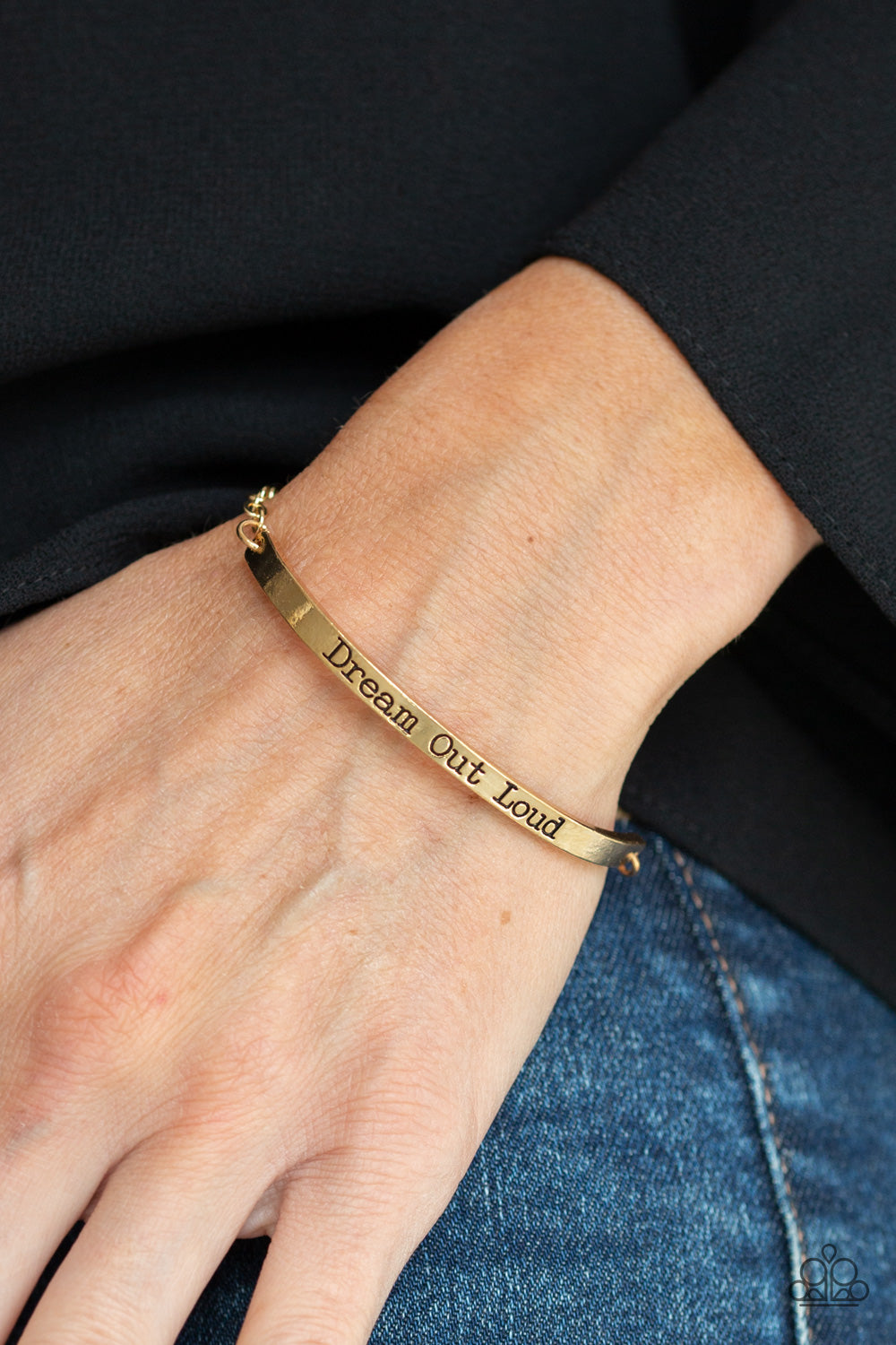 Paparazzi Bracelets - Dream Out Loud - Gold